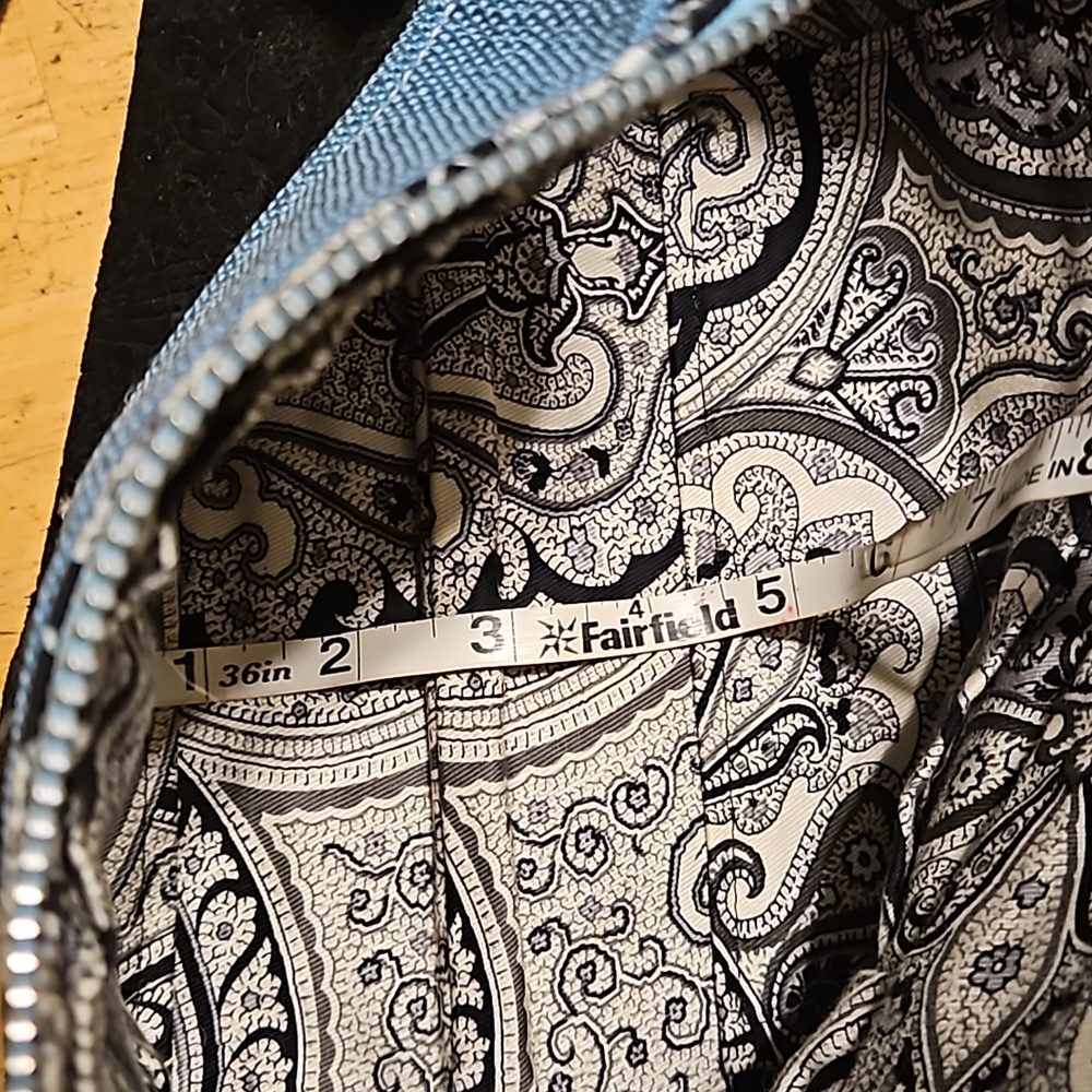 WN Zag Bag Leather Shoulder Bag - Picture 9 of 9